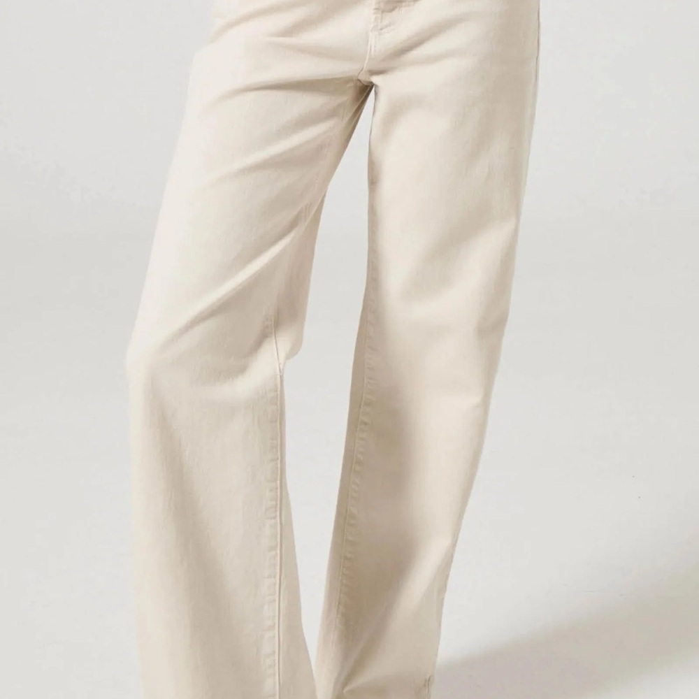 ROLLAS Heidi Low Salt Tab Rolla's Cream Boyfriend Jeans - Picture 2 of 4